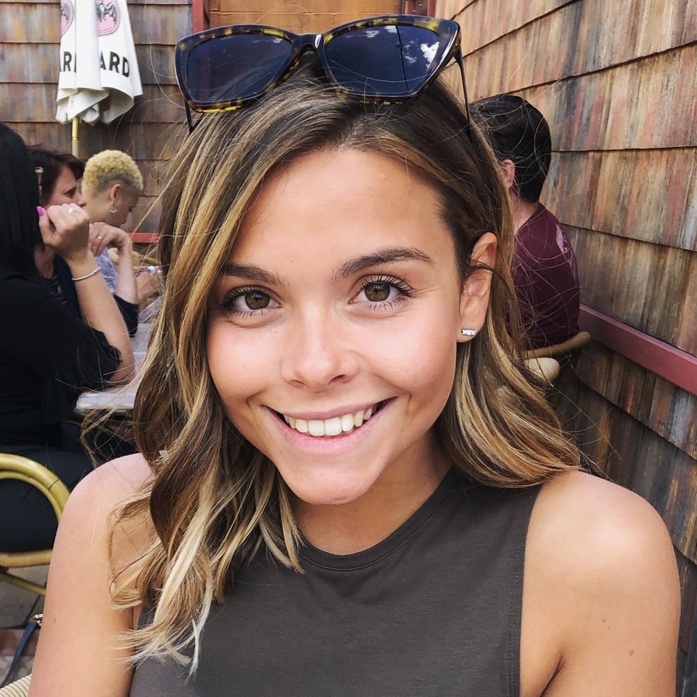 Meet your Posher, Angela